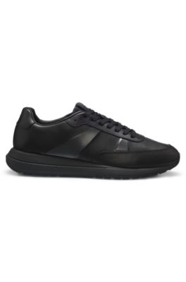 Porsche x BOSS baskets en cuir avec d&eacute;tails perfor&eacute;s, Noir