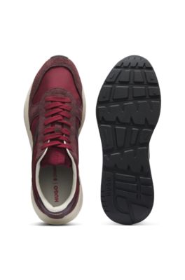 Deportivas con ribetes de ante y detalles de logo, Rojo claro