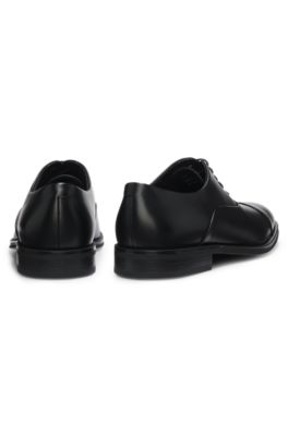 Cap-toe  shoes, Black