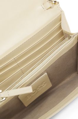 Bolso de mano de piel con monograma Double&nbsp;B met&aacute;lico, Beige claro