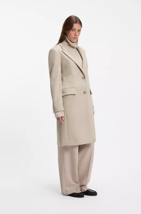 Single-breasted formal wool coat