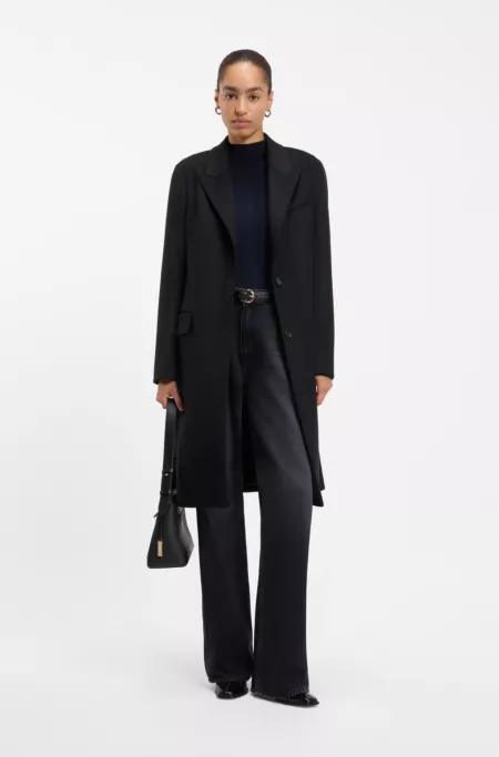 Single-breasted formal wool coat