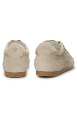 Deportivas de ante con detalles de logo, Beige claro