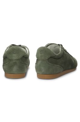 Deportivas de ante con detalles de logo, Verde oscuro