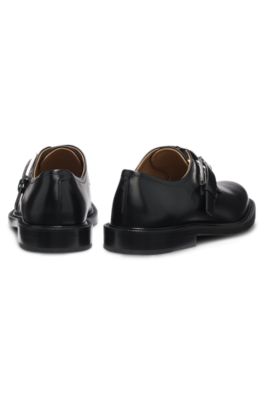 Zapatos de cierre con hebilla de pasarela en piel italiana, Negro