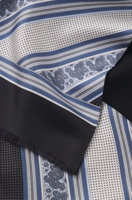 Fular de seda con dise&ntilde;o Paisley, Azul oscuro