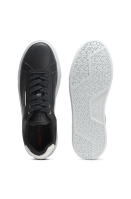 Zapatillas con cordones, Negro