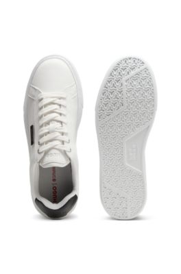 Zapatillas con cordones, Blanco