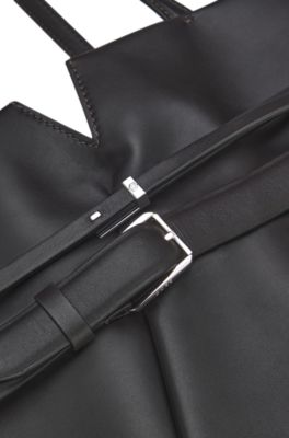 BOSS Revers bolso tote de piel con doble detalle de cintur&oacute;n, Marr&oacute;n oscuro