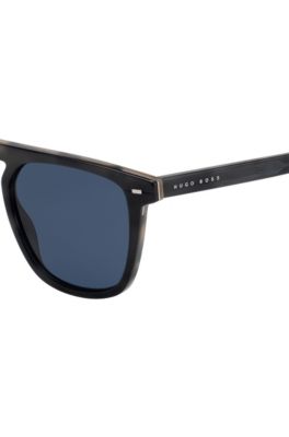 BOSS - Sunglasses in grey-horn acetate hardware
