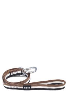Dog leash with contrast-logo patch, White