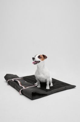 Portable dog mat with sherpa-mat lining, Black