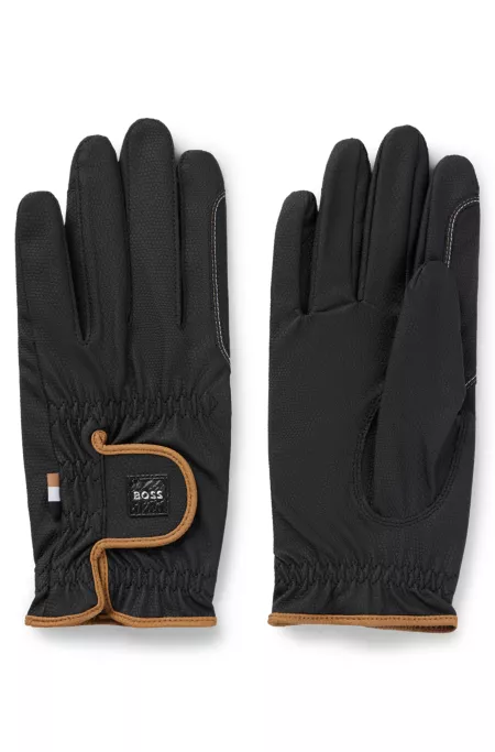 Equestrian riding gloves in faux leather