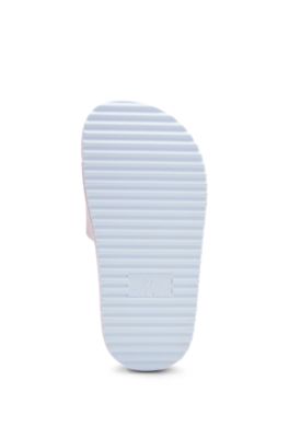 Kids' lightweight slides with logo strap, light pink