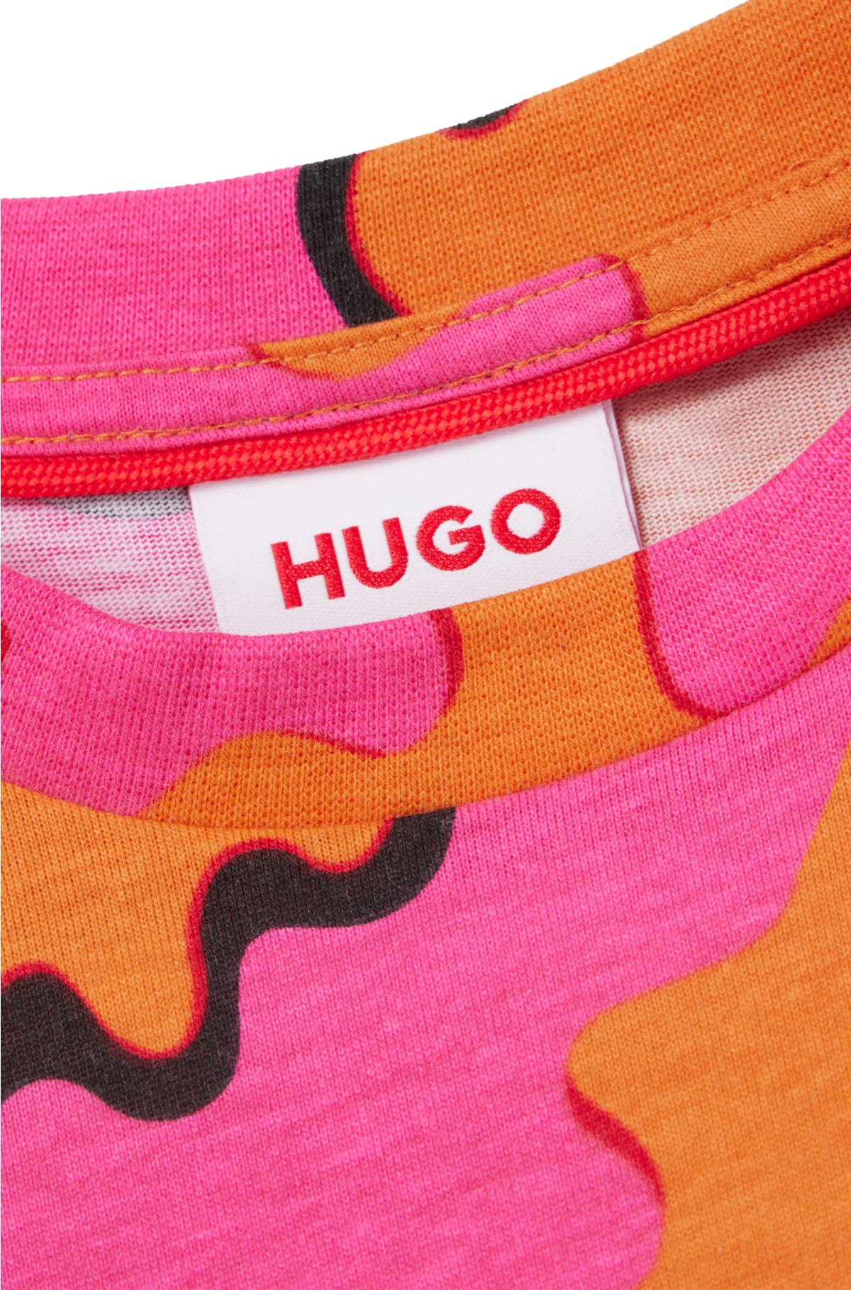HUGO T-shirt with seasonal print and logo label