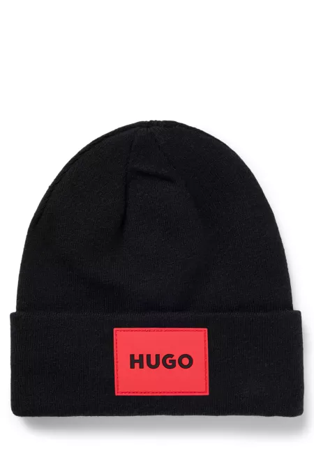 Kids' beanie hat with red rubber logo label