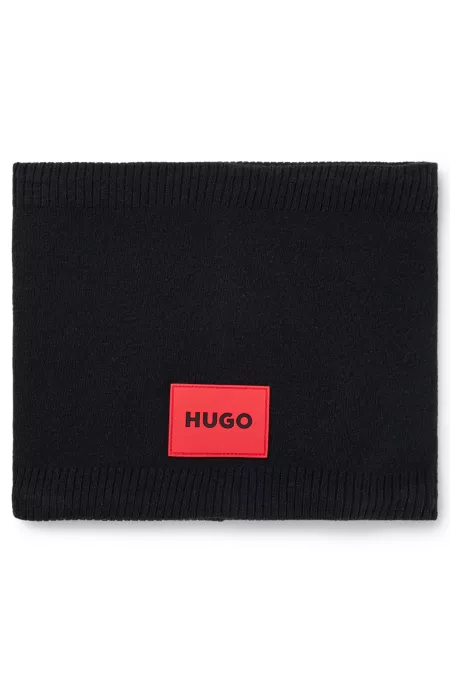 Kids' snood with red logo label