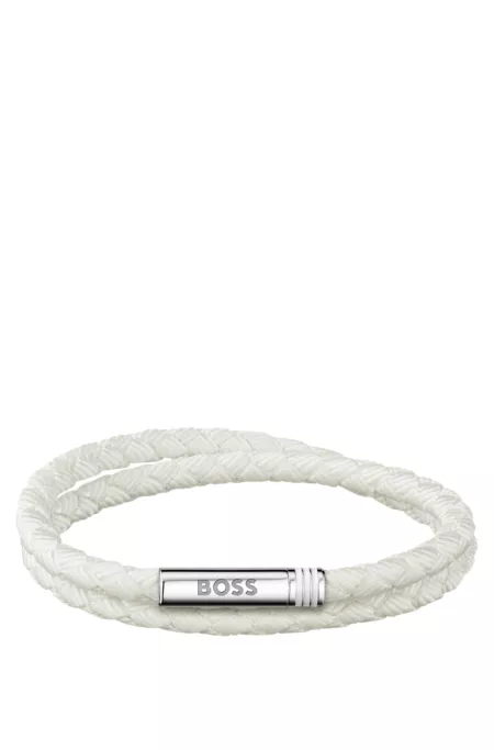 Double-braided white cuff with logo closure