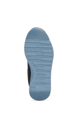 Deportivas para ni&ntilde;os en mezcla de materiales con apliques de piel, Negro