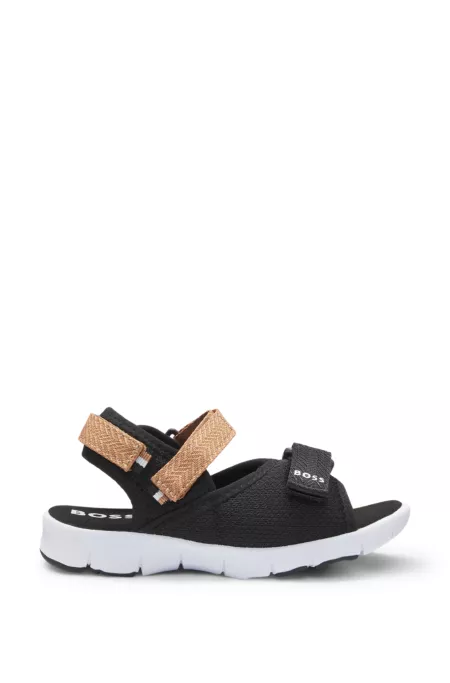 Kids' sandals with contrast logo