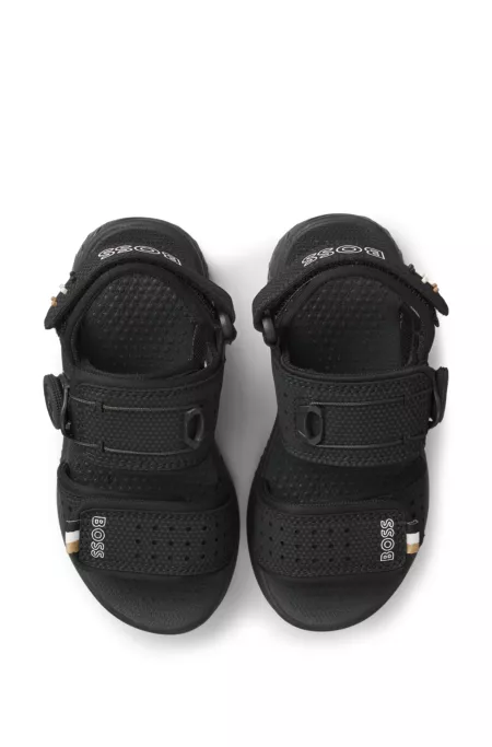Kids' sandals in faux leather and mesh