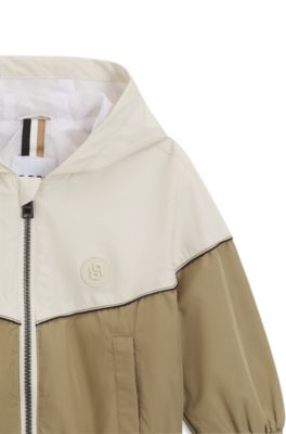 Cazadora cortavientos para ni&ntilde;os con capucha y monograma Double&nbsp;B, Marr&oacute;n