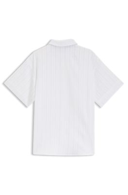 Blusa de manga corta para ni&ntilde;os en sirsaca a rayas, Blanco