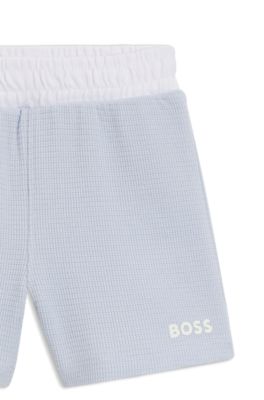 Conjunto de shorts y polo para beb&eacute;s en caja de regalo, Celeste