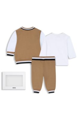 Gift-boxed sweatsuit set for babies, Brown