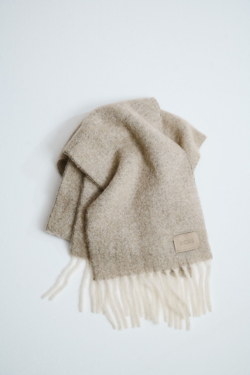 Wallet-friendly gifts for her