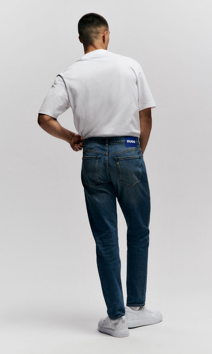 Jeans tapered fit HUGO para hombre