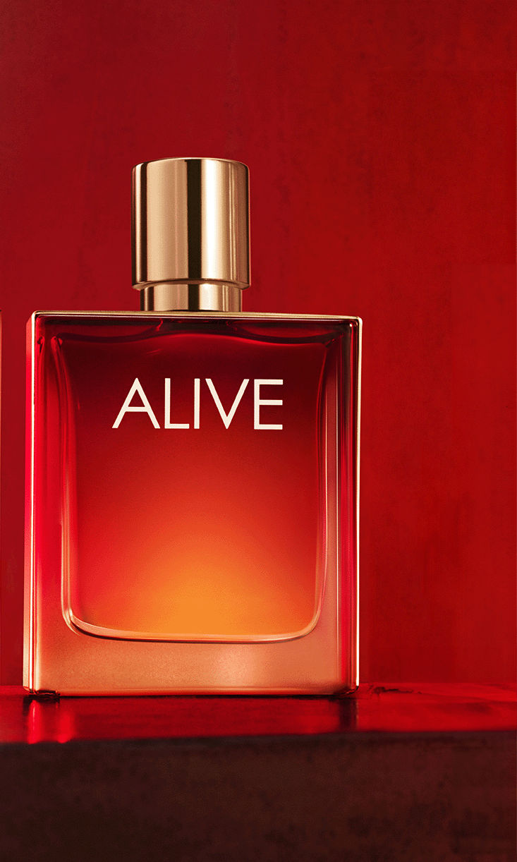 Ein Bild vom BOSS Alive Intense für Abende unter Freunden