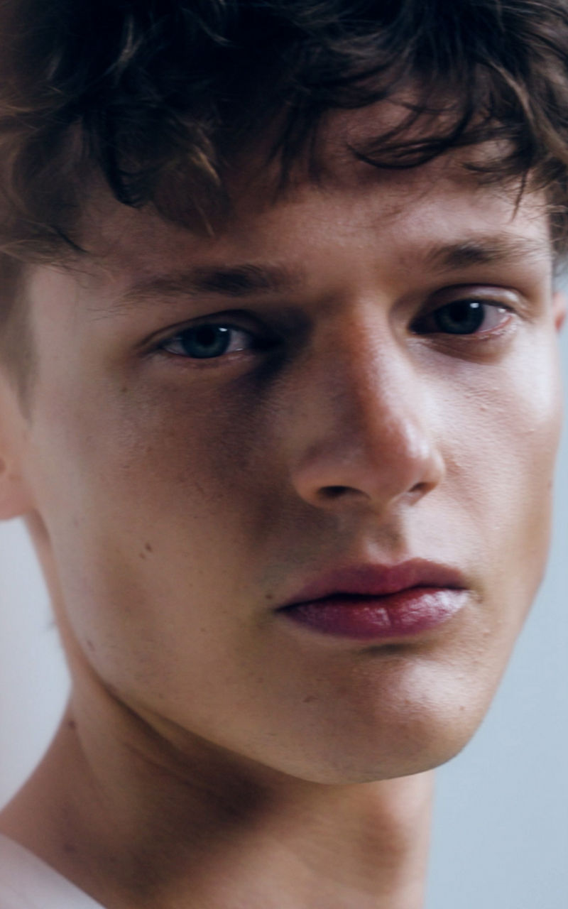 Mood Image of Model wearing Jeans Trousers 