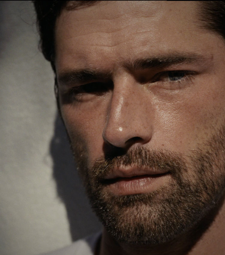 BOSS x Aston Martin 남성 BOSS 캠페인