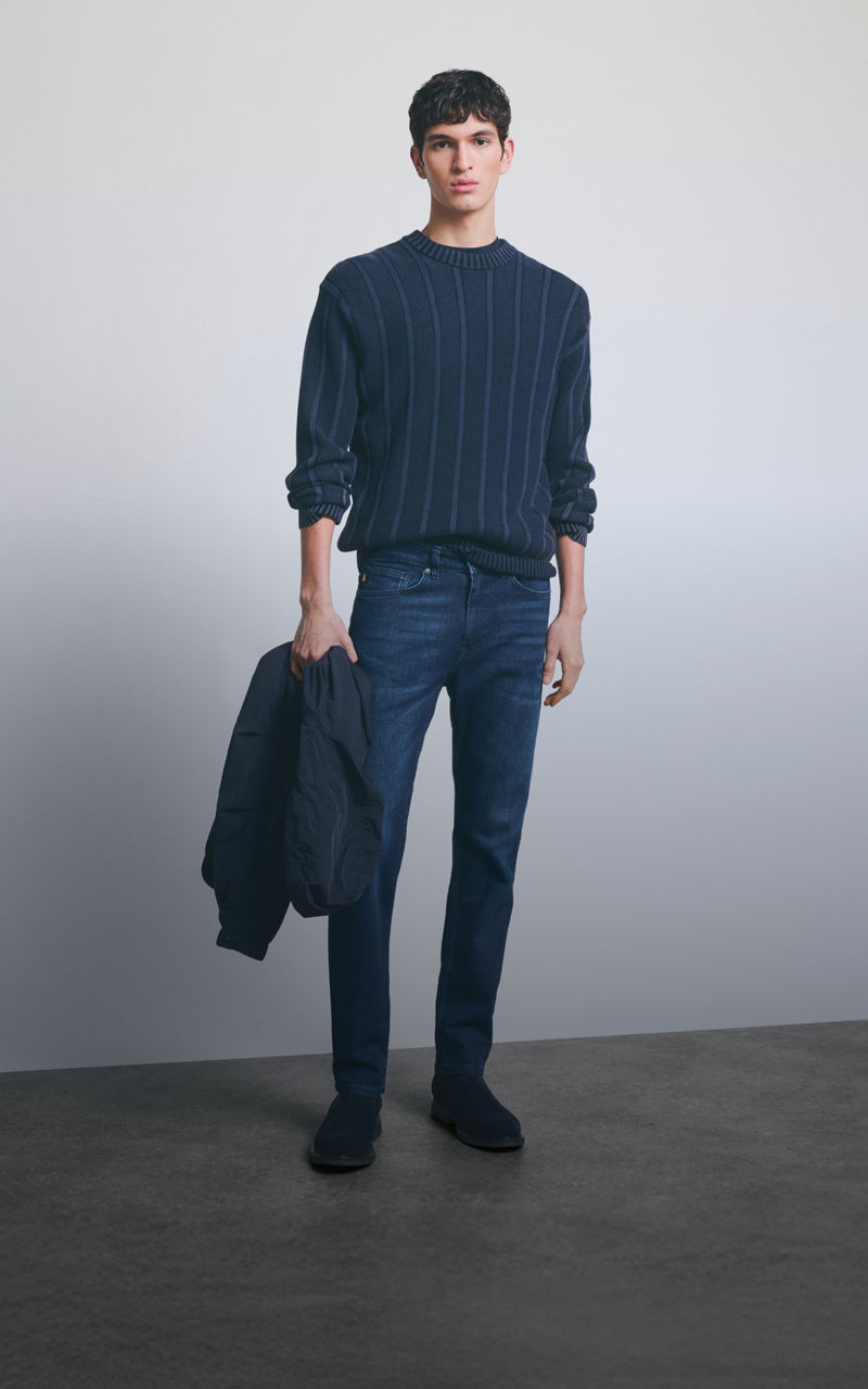 新品 ハンガー付 ヒューゴボス シルバーシングルスーツ W86cm Lサイズ相当 新品 ハンガー付 ヒューゴボス シルバーシングルスーツ W86cm L