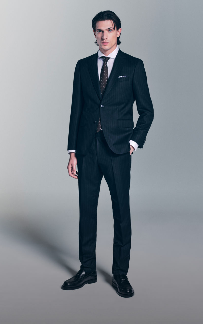 試着のみ M HUGO BOSS スーツ ブラック 試着のみ M HUGO BOSS スーツ ブラック メンズ