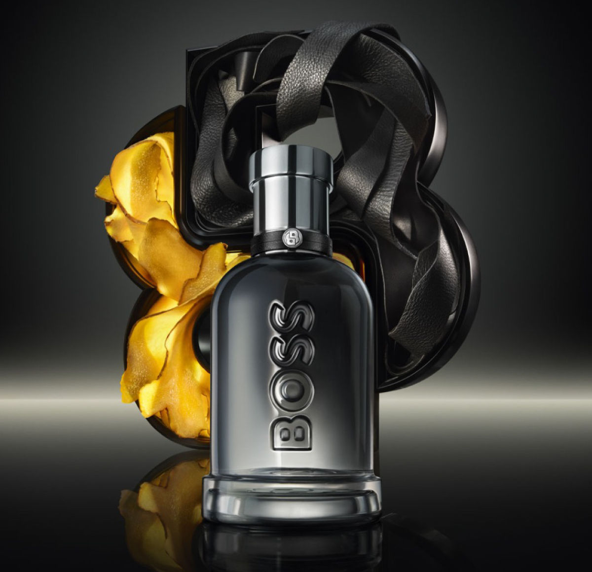 Discover BOSS BOTTLED ABSOLU digital world