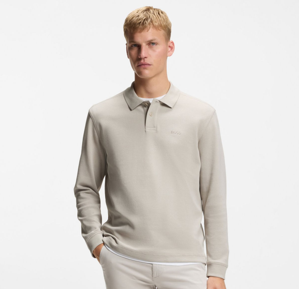 BOSSのメンズ向け長袖ポロシャツ