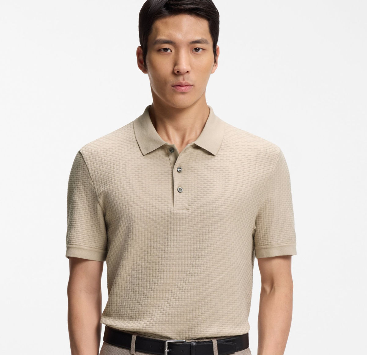 BOSS Camelのメンズ向けラグジュアリーなポロシャツ