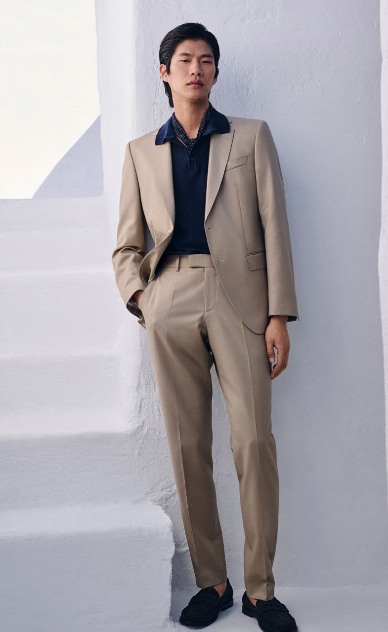 BOSSのメンズ向けフォーマルウエア