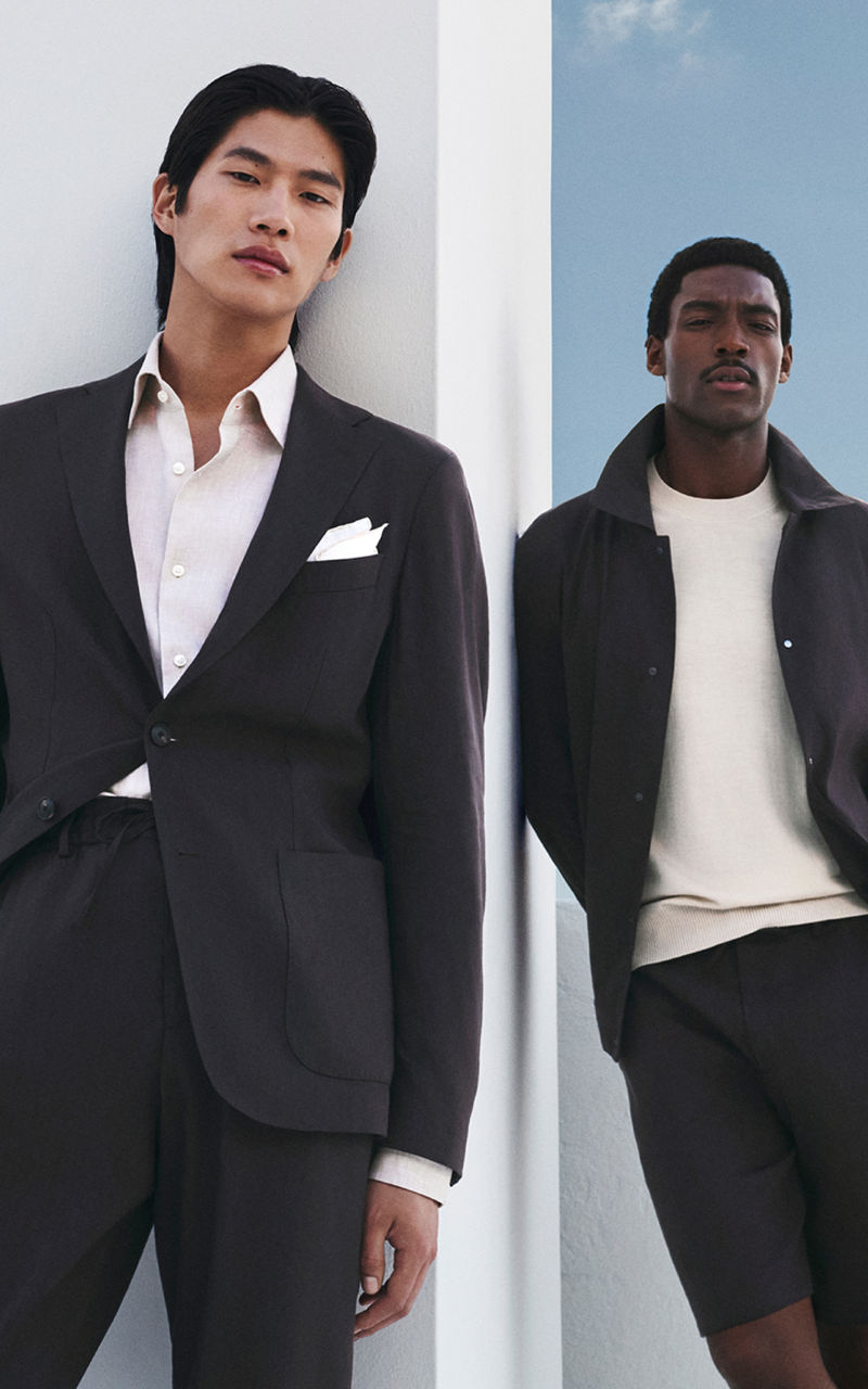 two male models presenting the new boss performance collection