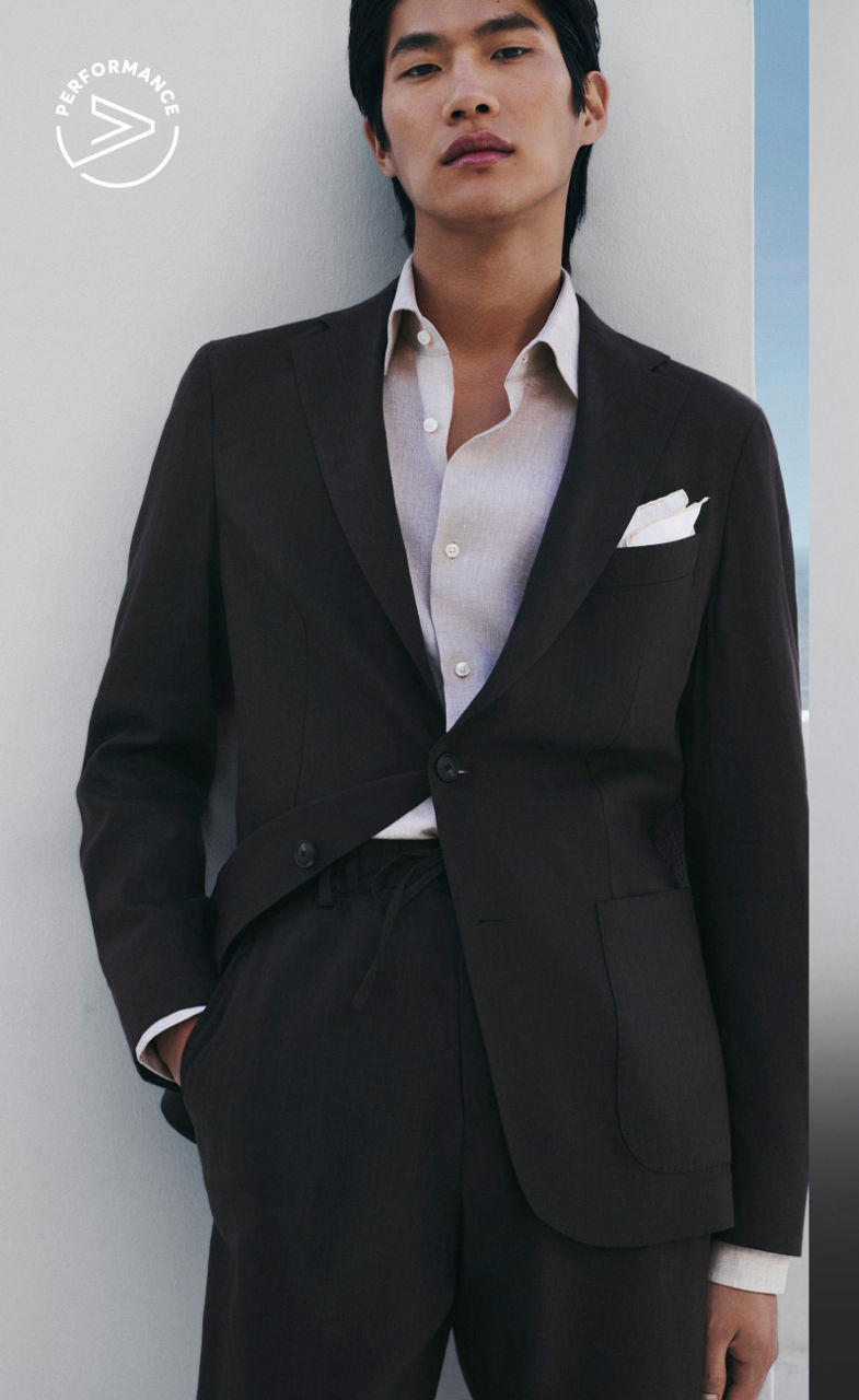 male model in the new BOSS Performance Tech Linen suit