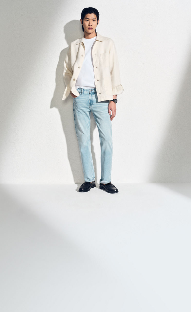 Discounted jeans for men by Hugo Boss