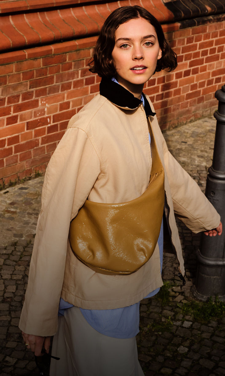 Women is strolling on the street