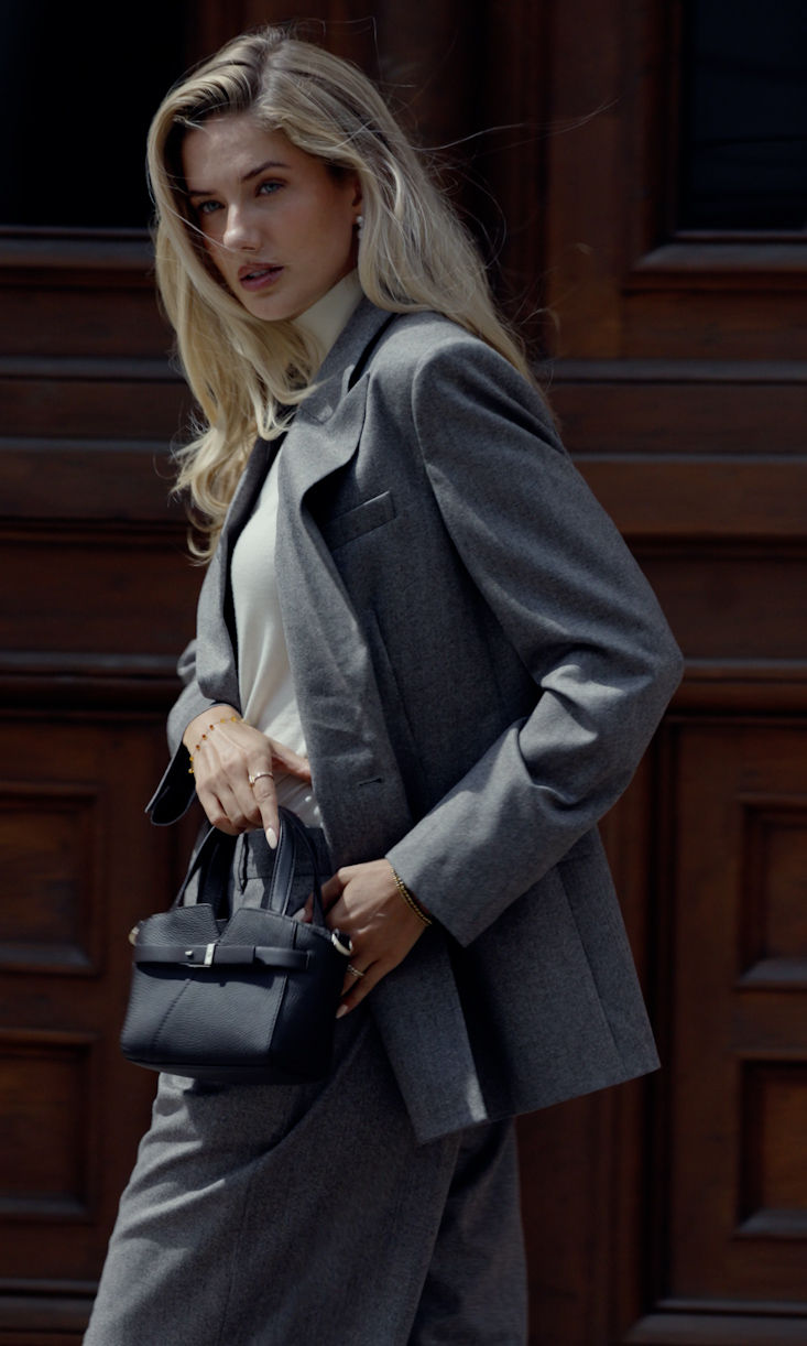 261002_HBME_120_WI26_BOSS_Tailoring_BTS_ALICA_00003_733x1222