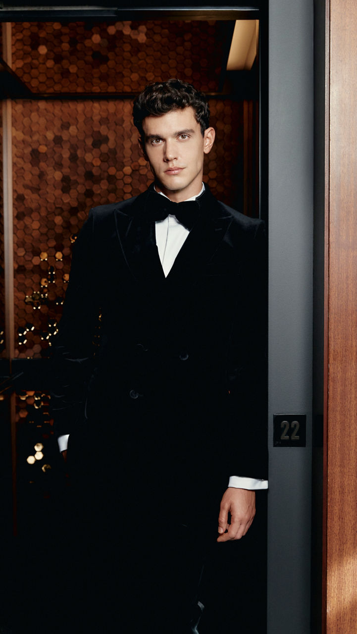 Evening and party wear styles for men