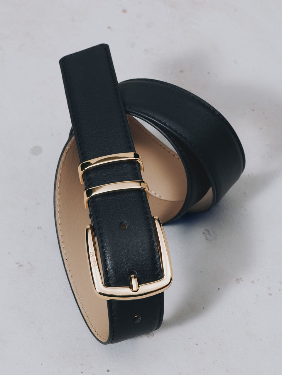 Wallet-friendly gifts for her