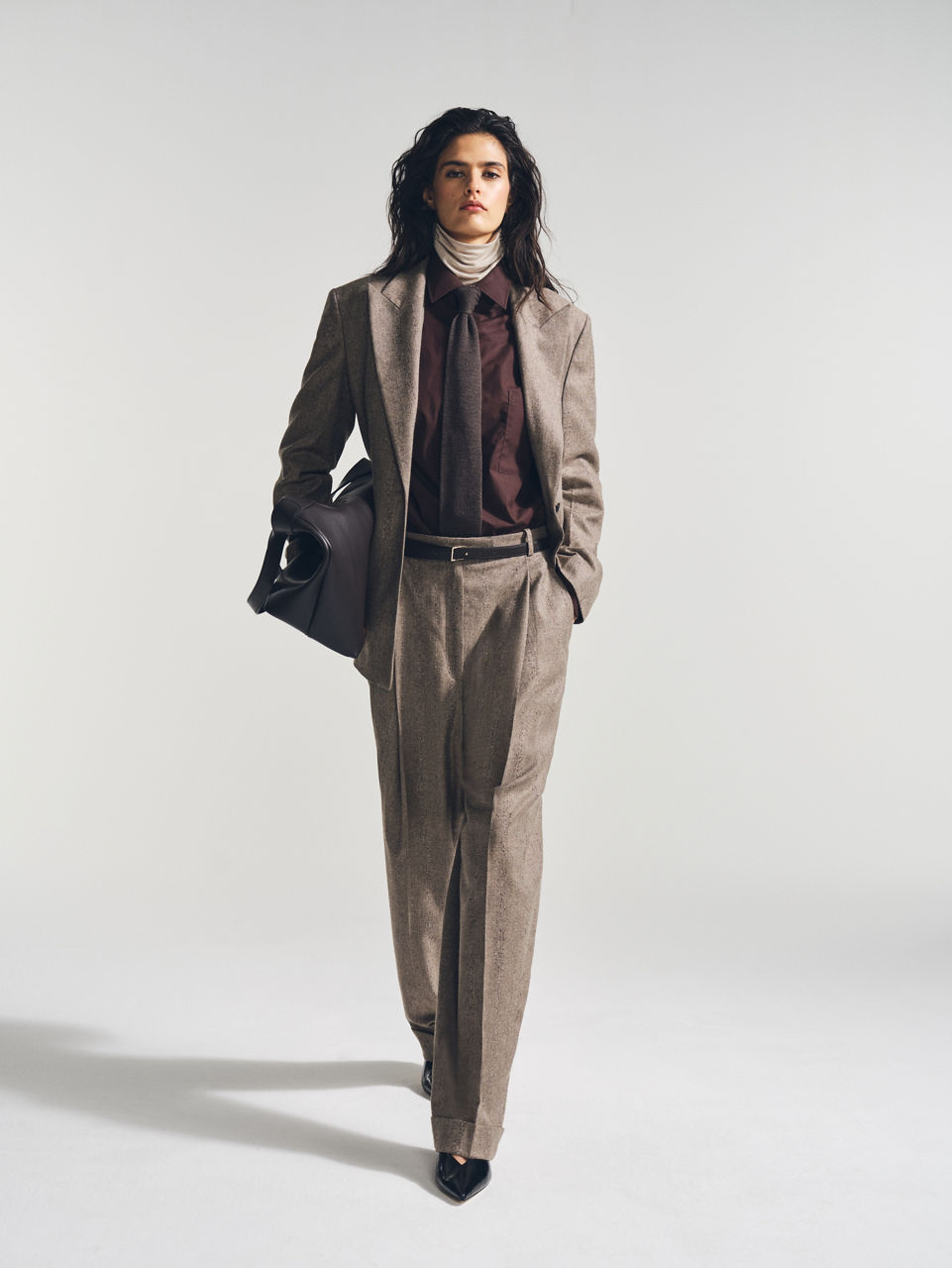 BOSS_WI26_THEOFFICE_LOOK_1, 