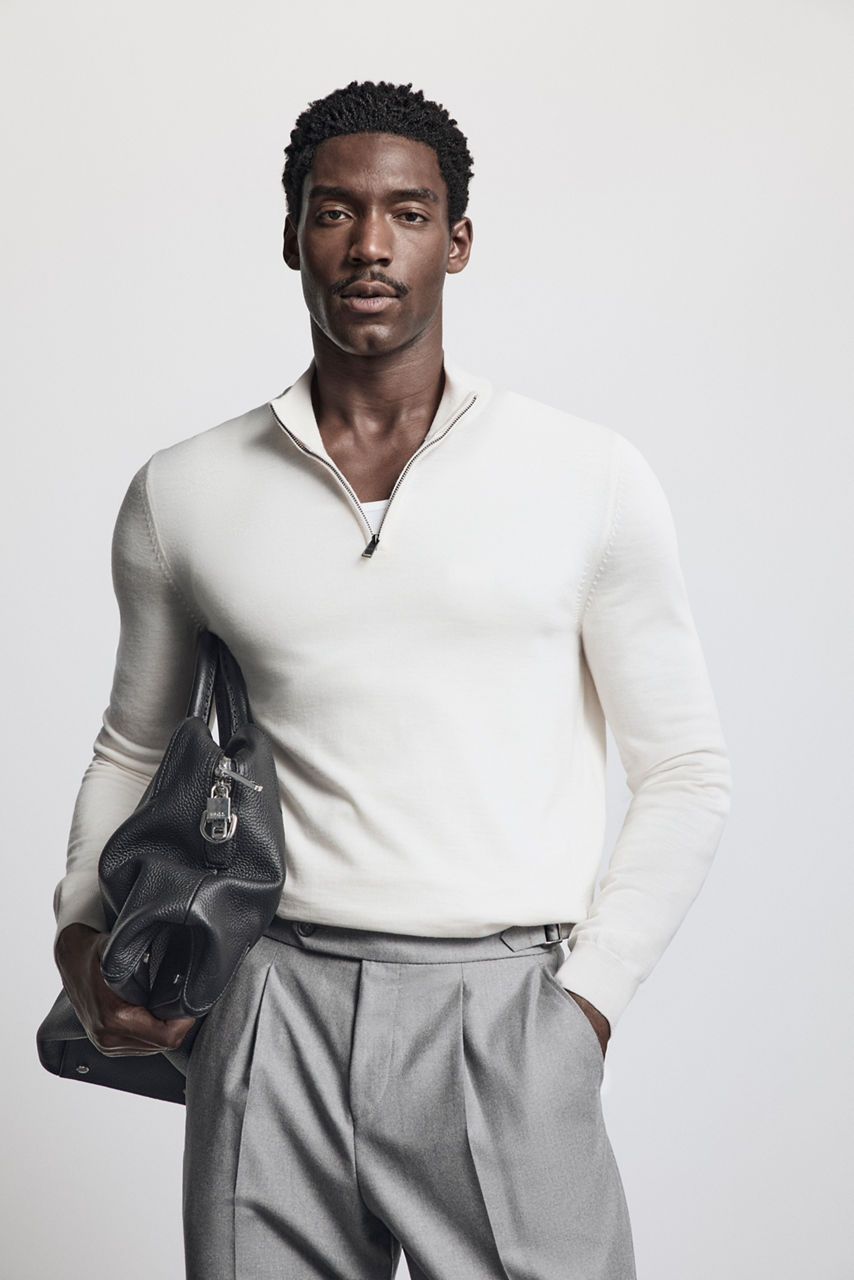 BOSSのハーフジップニット