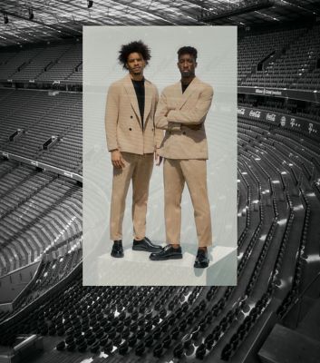 サッカー選手が着用 黒 Men Hugo Boss